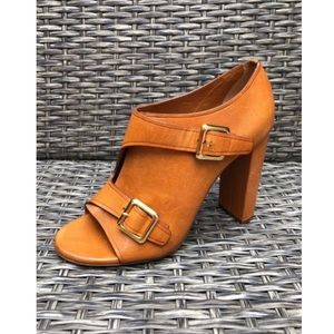 Chloe Peep Toe Buckle Leather Sandals - Size 40EU NEW